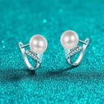 accessoire de mode boucles d'oreilles femme