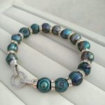 accessoire de mode en perles de tahiti paola
