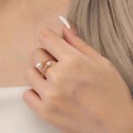 bague élégante or perle de culture