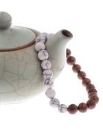 bijou en bois et howlite