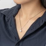 bijou en perle de culture blanche