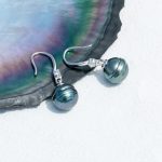 boucle d'oreille design perle de Tahiti