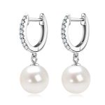 boucle d'oreille élégante perle de culture