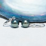 boucle d'oreille élégante perles de Tahiti