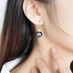 boucle d'oreille en perle de tahiti noire