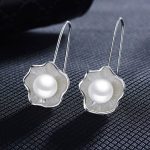boucles d'oreilles du Lotus perlé