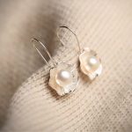 boucles d'oreilles en perles avec motif Lotus