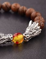 bracelet en bois artisanal dragon