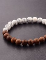 bracelet en howlite et bois