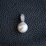 collier artisanal perles d'eau douce