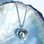 collier avec pendentif perle de tahiti