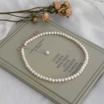 collier chic en perles Biwa