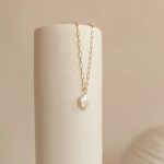 collier en or avec perles de culture