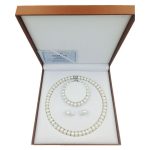 collier et boucles d'oreilles Linoa