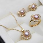 collier perle blanche