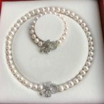 parure bijoux Laura