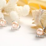 parure de mariage en perles délicates