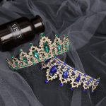 couronne en satin bleu roy